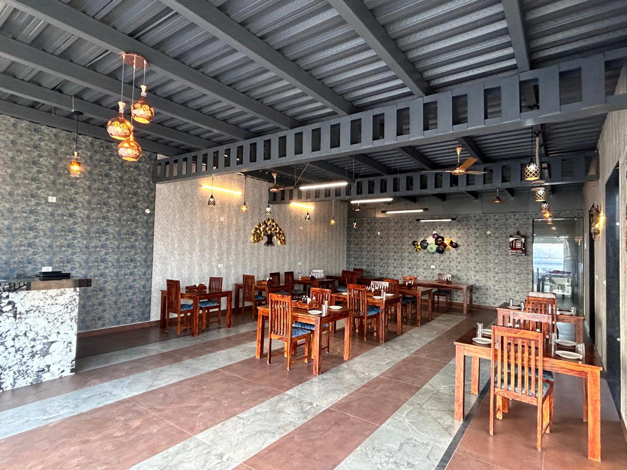 Royal Rajasthan Resort Sikar エクステリア 写真