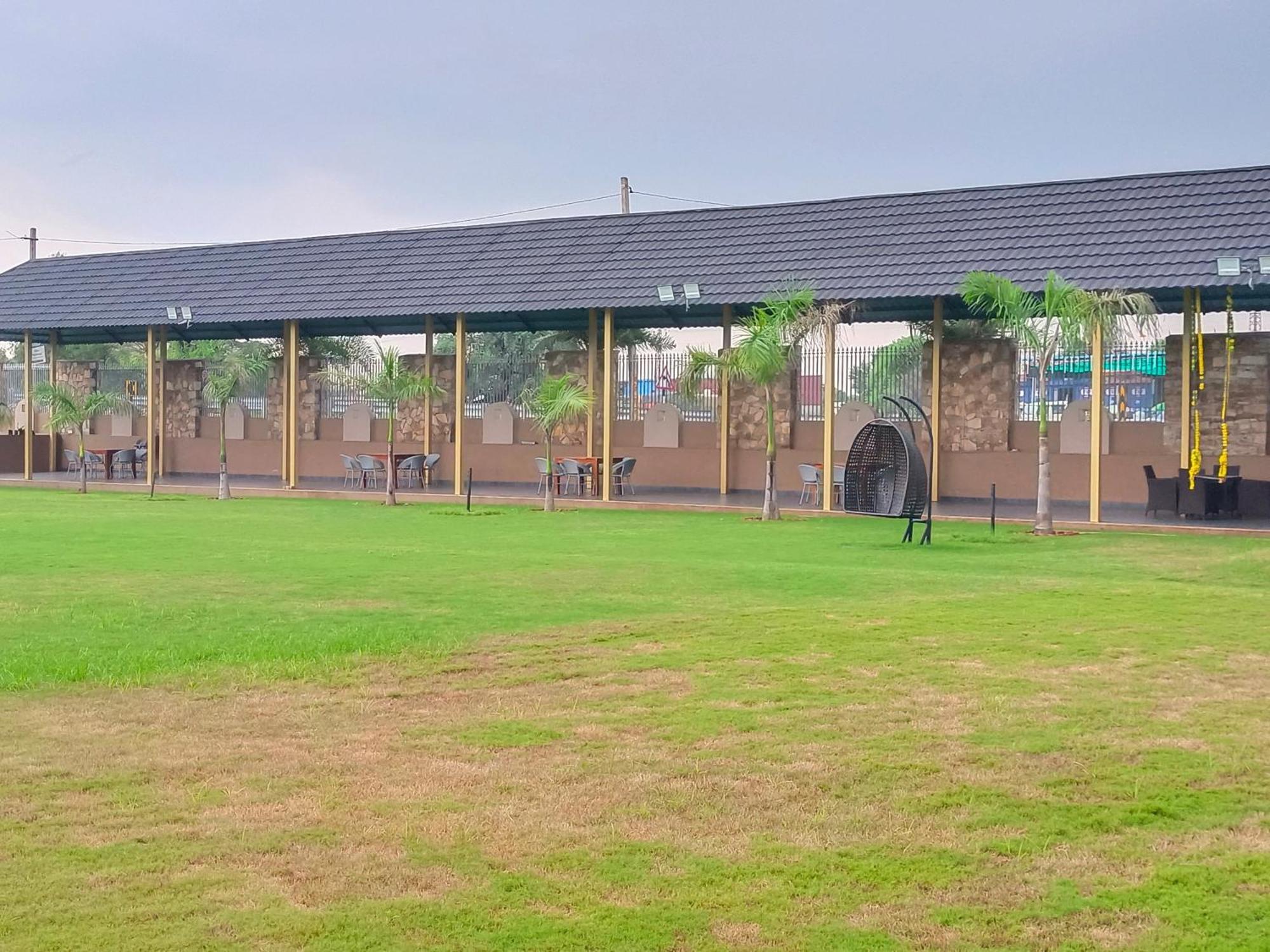 Royal Rajasthan Resort Sikar エクステリア 写真