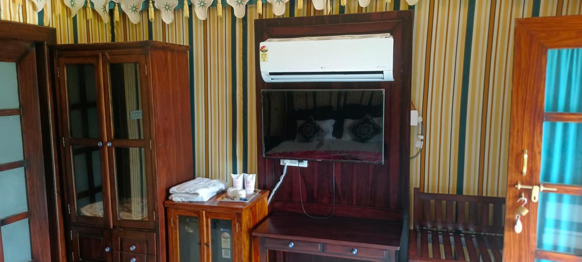 Royal Rajasthan Resort Sikar エクステリア 写真