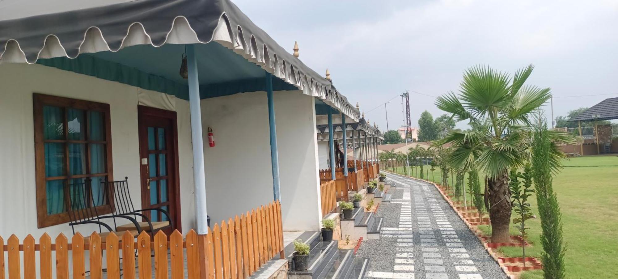 Royal Rajasthan Resort Sikar エクステリア 写真